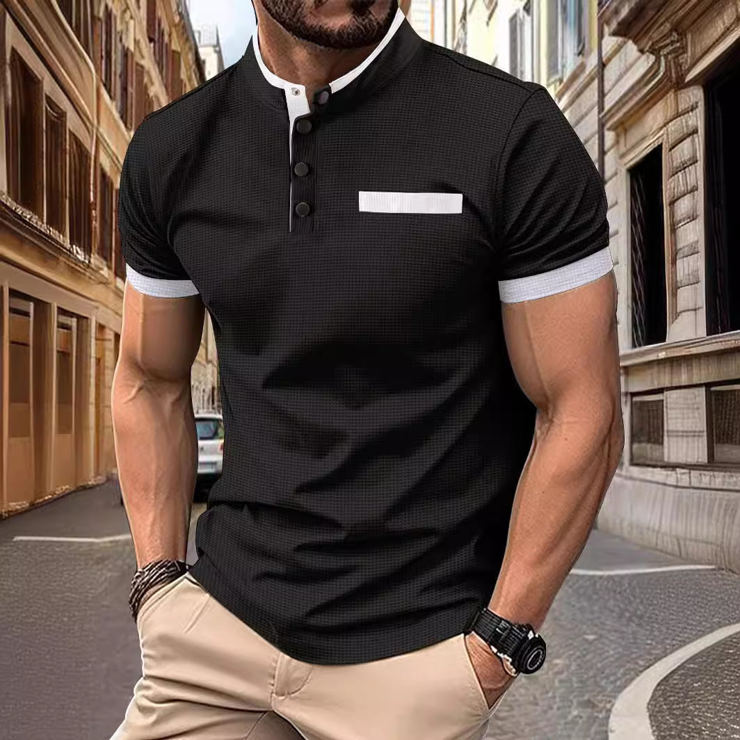 Herren modisches Poloshirt mit innovativem Stehkragen und Kontrastdetails Echoarchiv