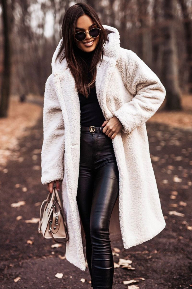 Damen kuschelige Teddyjacke im Oversized-Stil mit Kapuze Echoarchiv