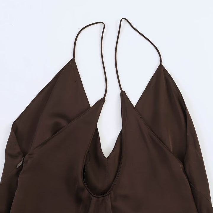 Damen Maxikleid mit elegantem asymmetrischen Saum und feinem V-Ausschnitt Echo Archiv