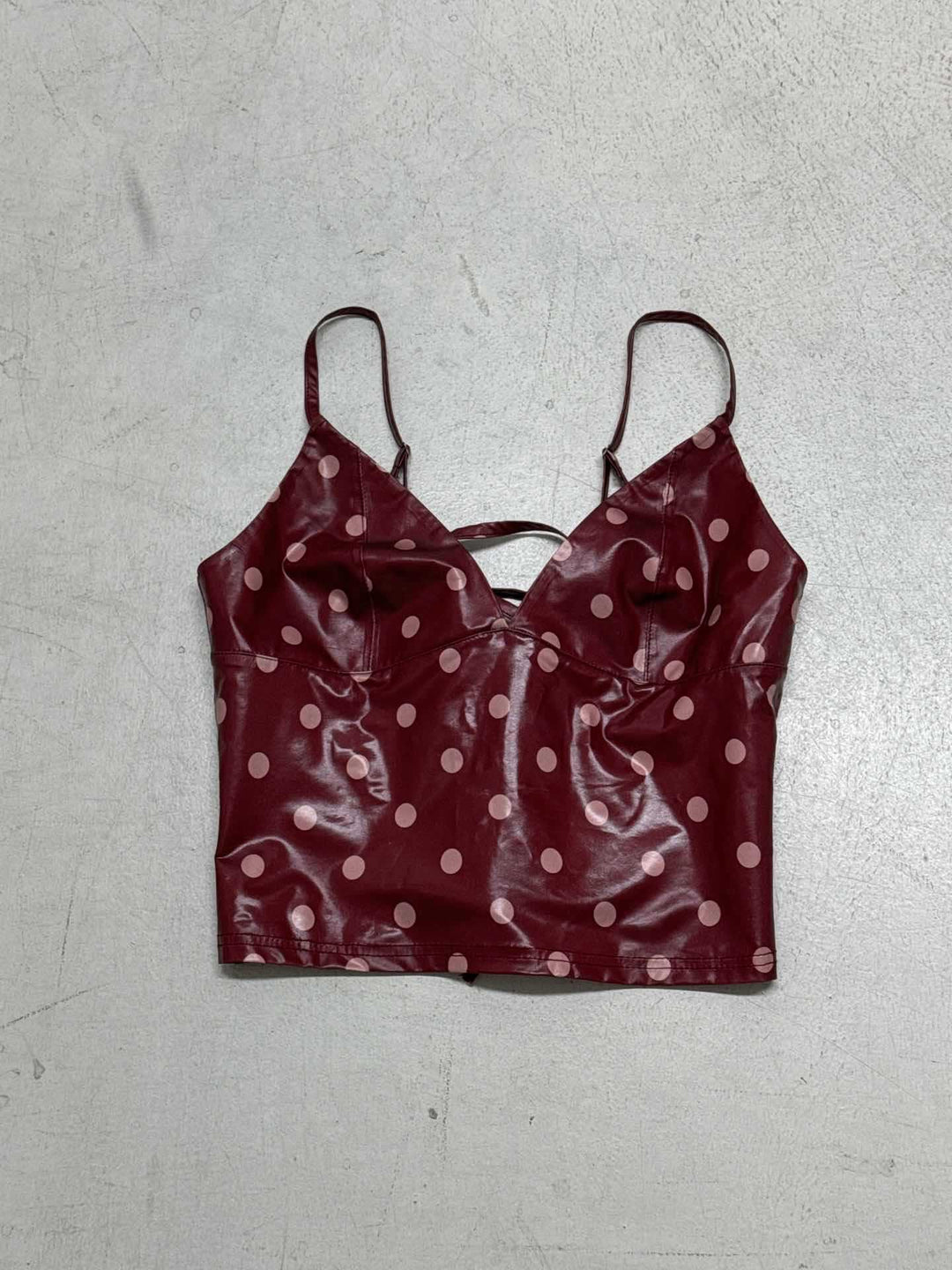 Damen Trendiges Polka Dot Oberteil aus Kunstleder Echo Archiv