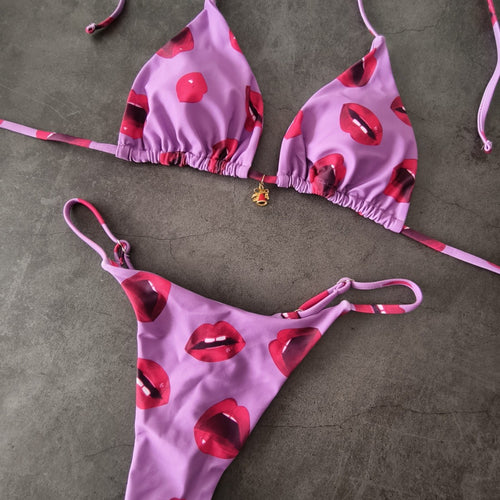 Damen Bikini-Set mit verstellbarem Triangel-Oberteil und hoch geschnittenen Hüftbund Echo Archiv