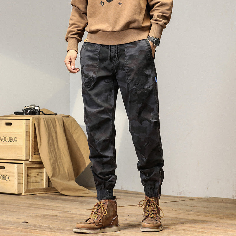 Herren Army‑Utility Cargo‑Jogger aus Baumwoll‑Twill mit aufgesetzten Klapptaschen und elastischen Bündchen Echo Archiv