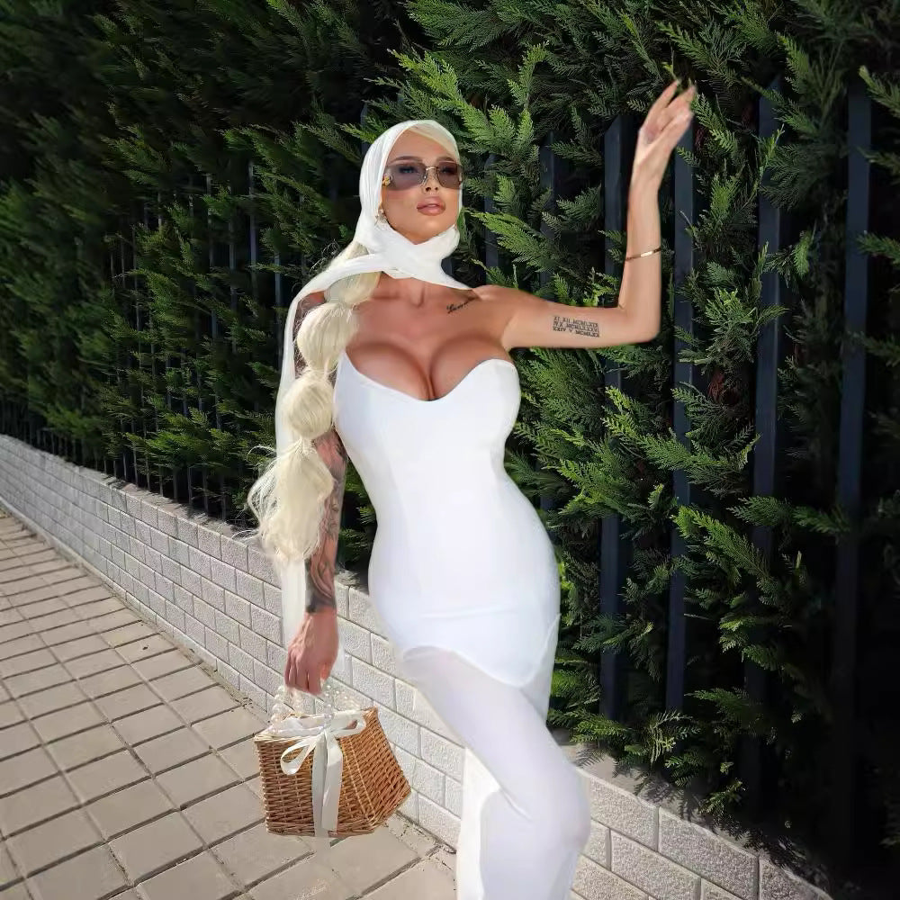 Damen Maxikleid mit asymmetrischem Ausschnitt und figurbetontem Schnitt Echo Archiv