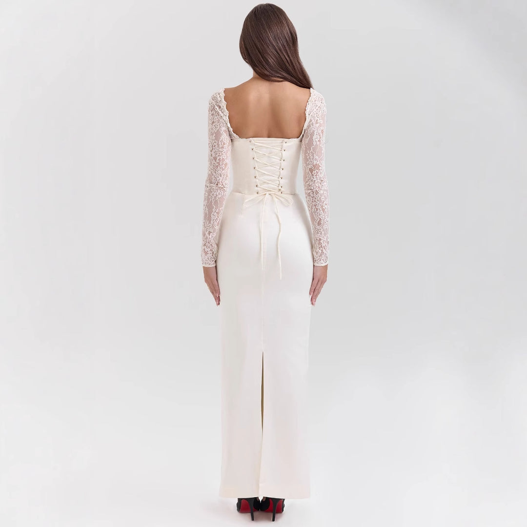 Damen Elegantes hochgeschlossenes Abendkleid mit Spitze und taillierter Silhouette Echo Archiv