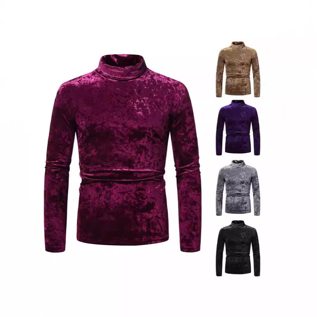 Herren Eleganter Rollkragenpullover aus weichem Samtstoff Echoarchiv