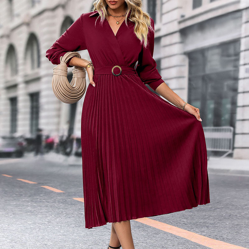 Damen Midi-Faltenkleid mit Wickeloberteil, Taillengürtel und Plissee-Rock Echoarchiv
