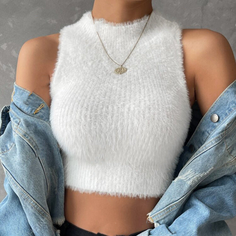 Damen Kurz geschnittenes ärmelloses geripptes Strick-Crop-Top mit Stehkragen – Avérine