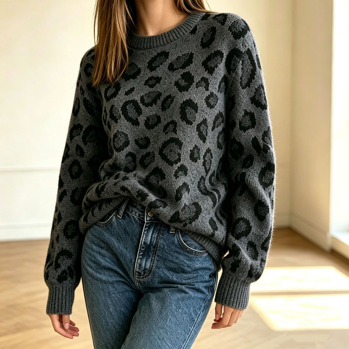 Damen Kuscheliger Rundhalspullover im Leo-Jacquard mit entspanntem Oversize-Schnitt – Mavelle