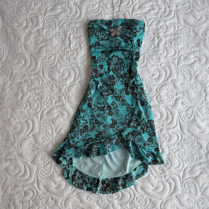 Damen Elegantes bodenlanges Kleid mit floralen Mustern Echo Archiv