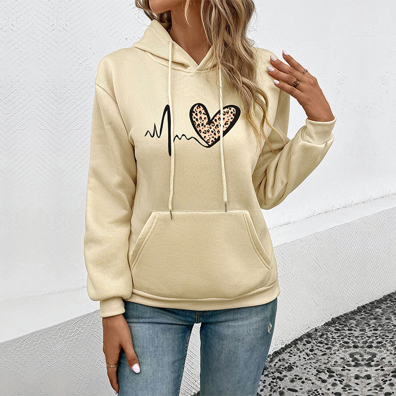 Damen Kapuzensweatshirt mit Leoparden‑Herz‑Print und Kängurutasche Echoarchiv