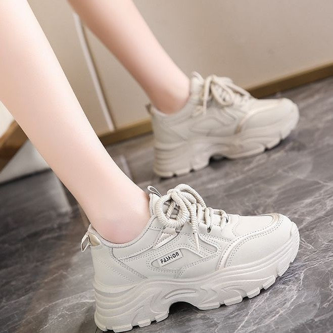 Damen modische Plattform Sneakers mit atmungsaktiver Sohle und rutschfester Laufsohle Echo Archiv
