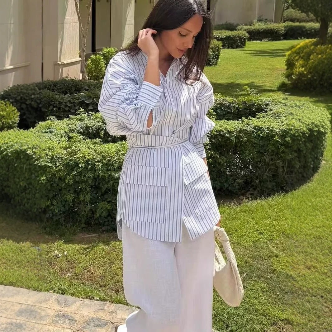 Damen Hemdblusenkleid mit Taillengürtel, Mandarin-Kragen und aufgesetzten Taschen Echo Archiv