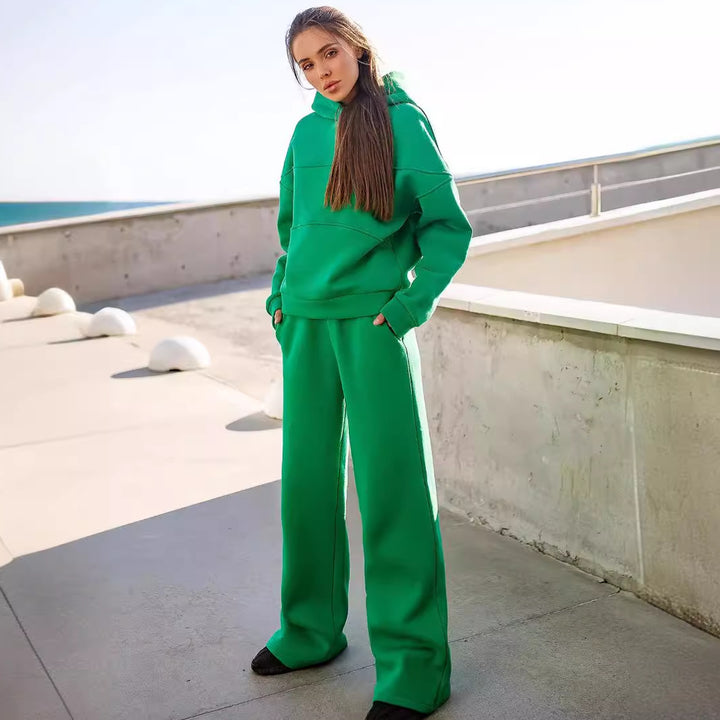Damen Oversized Loungewear-Set aus schwerem French-Terry mit strukturierter Kapuze und Relax-Jogginghose – Auréline