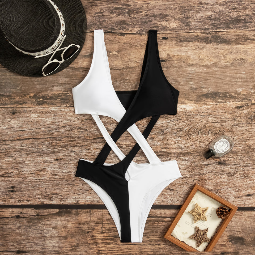 Damen Cut-Out Einteiler Badeanzug mit asymmetrischem Design und modischen Trägern Echo Archiv