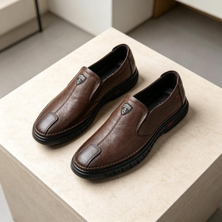 Herren Elegante Leder Slipper Echoarchiv
