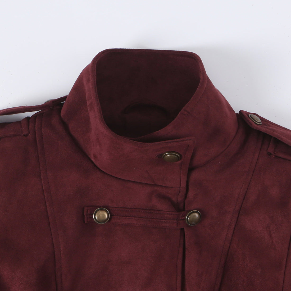 Damen Taillierte Paradejacke aus Veloursimitat mit hoher Knopfsteg‑Blende und Schulterpatten Echoarchiv