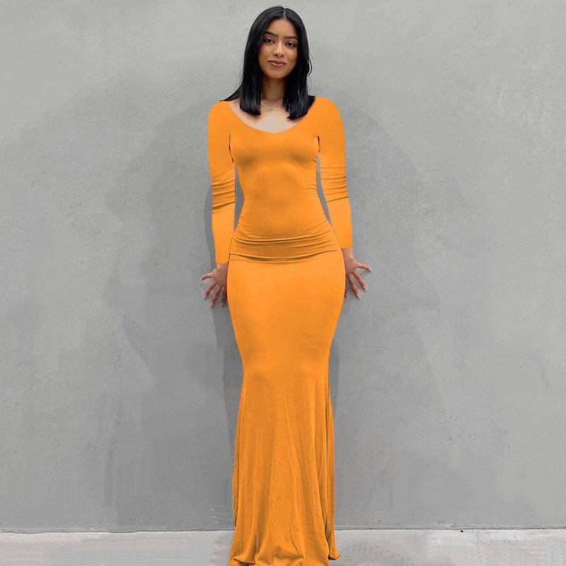 Damen Körperbetontes Maxi‑Jerseykleid mit taillierter Drapierung, langen Ärmeln und ausgestelltem Saum – Valéora