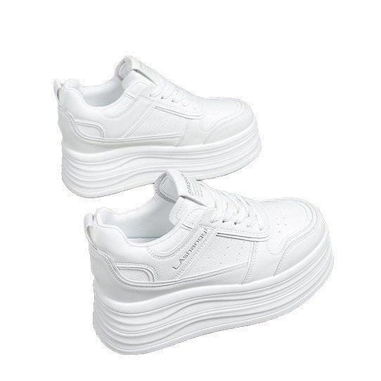 Damen Hochmodische Plateau Sneakers mit eleganter Silhouette Echo Archiv