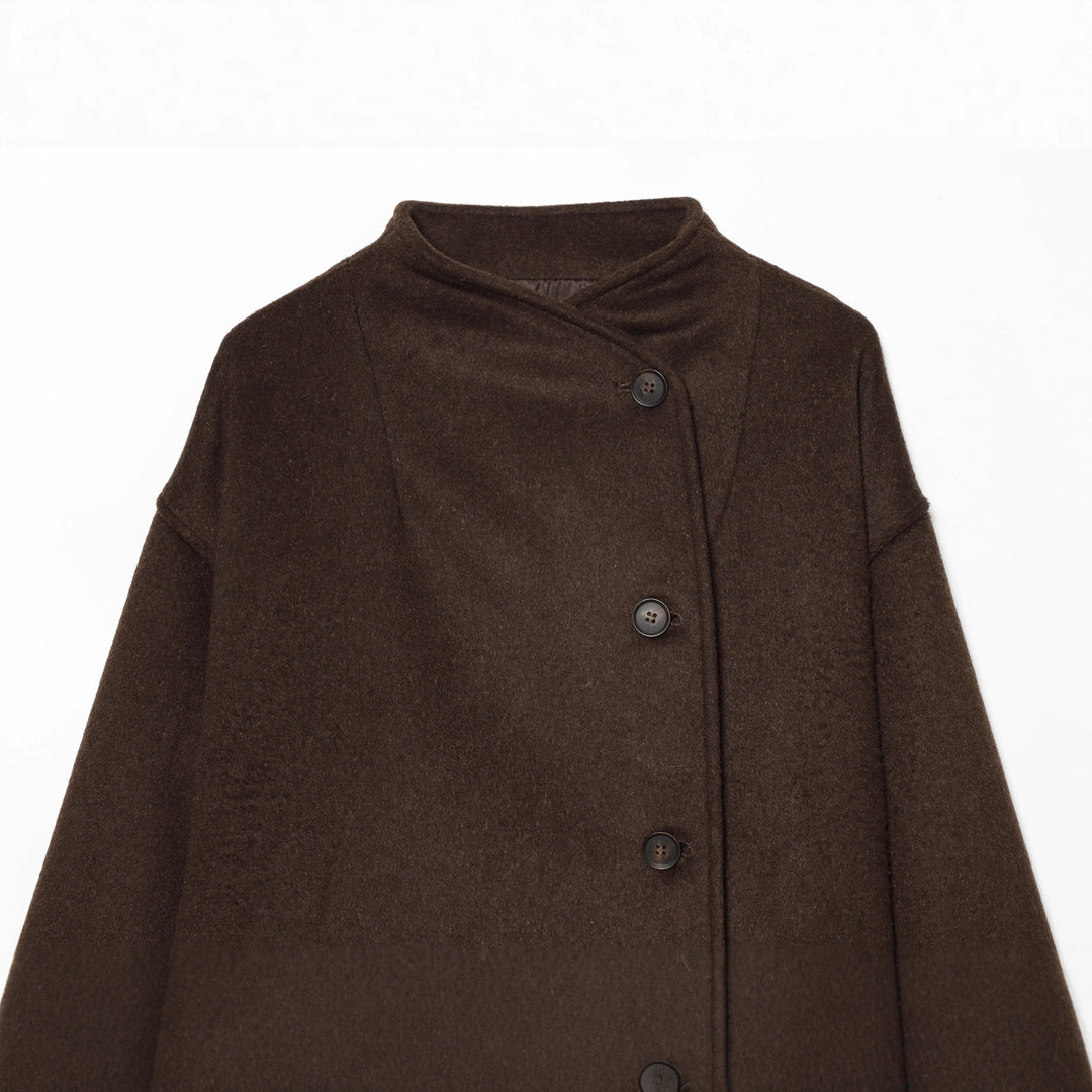 Damen nan kurzes Wollcape mit asymmetrischer Knopfleiste Echo Archiv