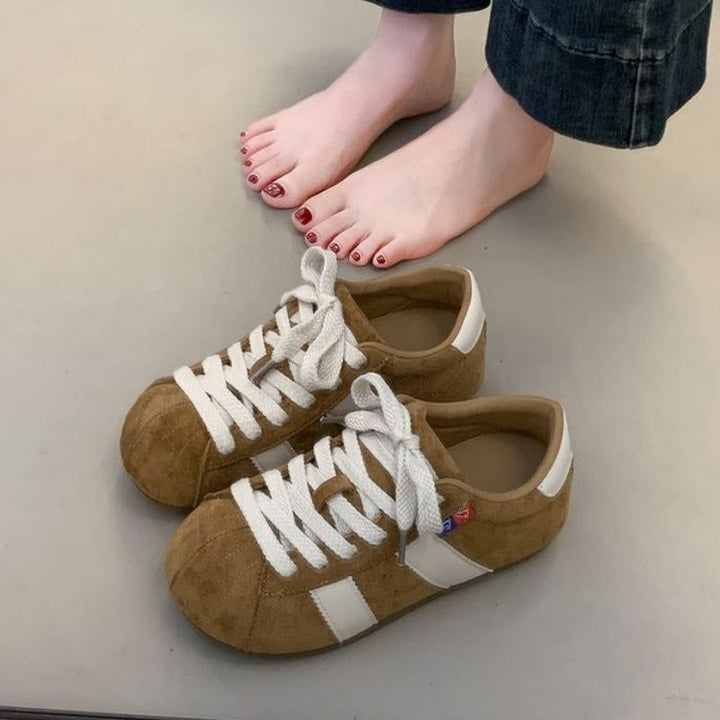 Damen Komfortable Sneaker aus hochwertigem Wildleder mit klassischem Design Echo Archiv