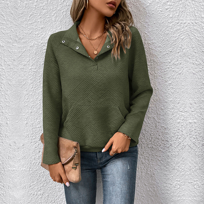 Damen Stepp-Sweatshirt mit Klappkragen, Druckknopf-Detail und Kängurutasche – Mavelle