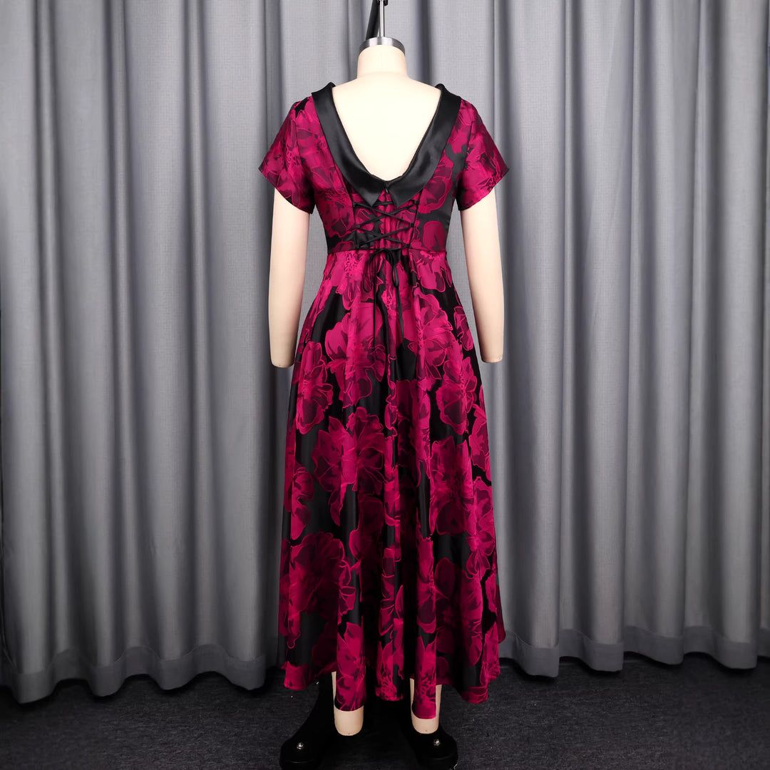 Damen Elegantes Midikleid mit floralem Design und strukturiertem Oberteil Echo Archiv