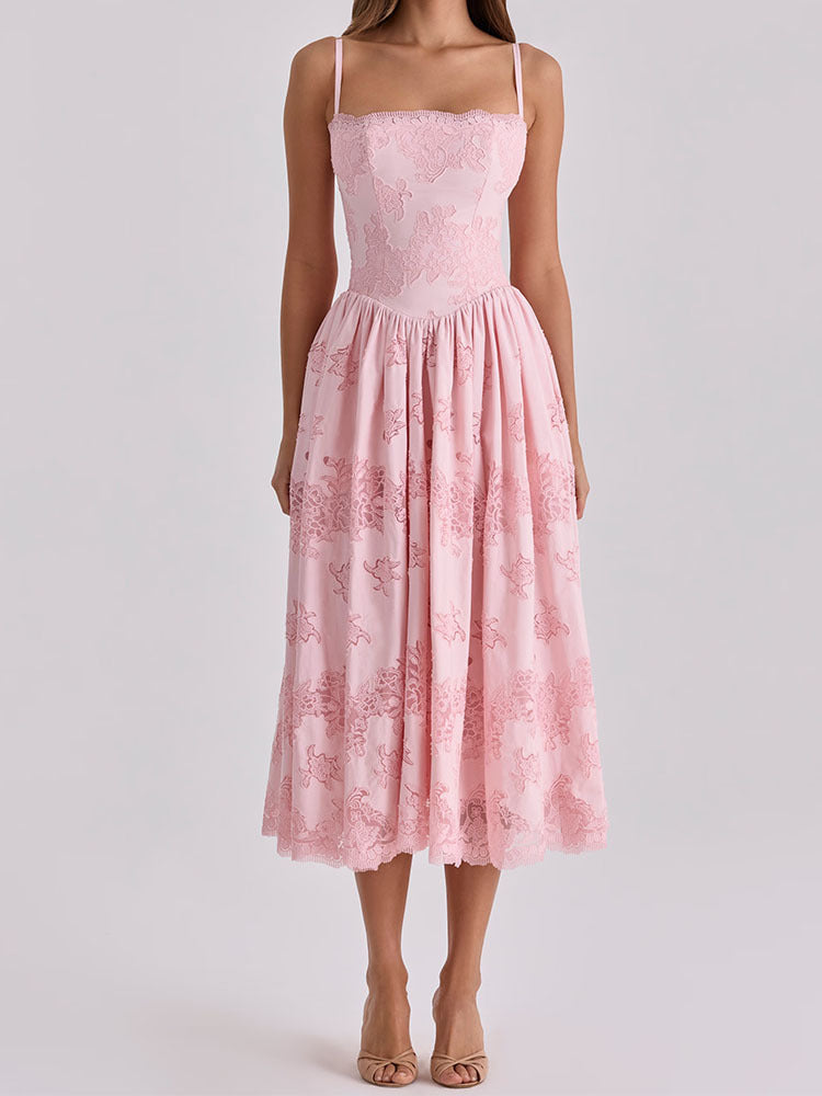 Damen Elegantes Maxikleid mit zarten Spitzenapplikationen Echo Archiv