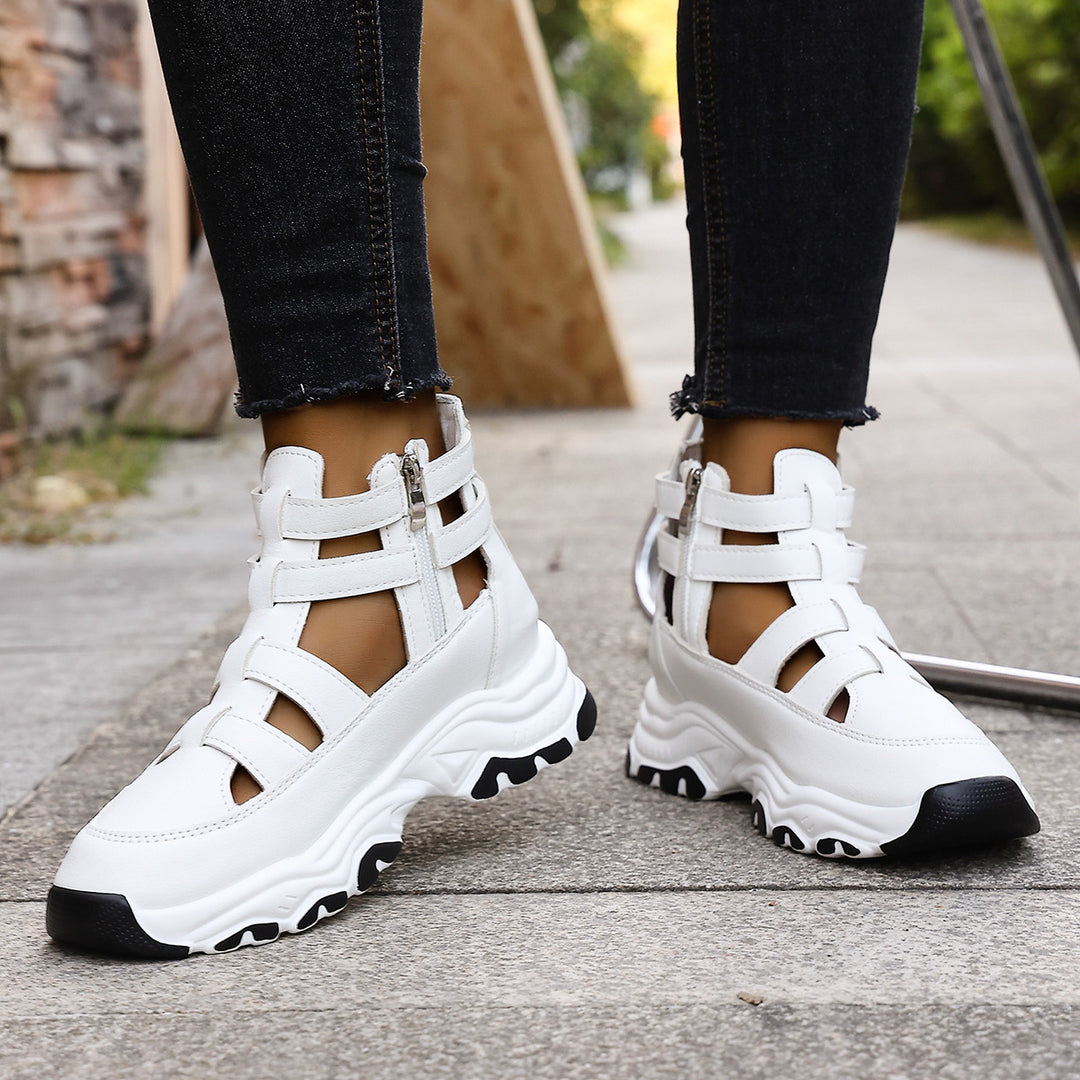 Damen  Keil-Sneaker-Sandalette mit Cut-Out Riemen, seitlichem Reißverschluss und profilierter Plateausohle Echo Archiv