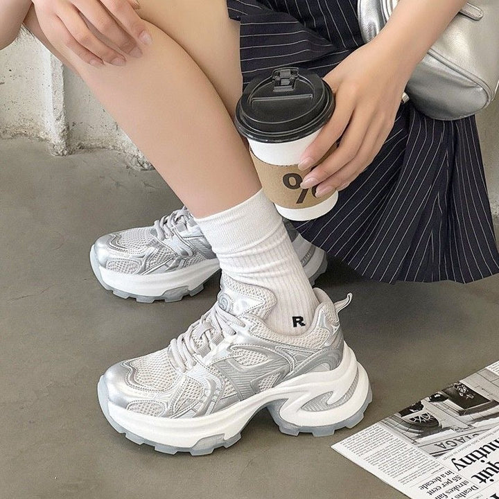 Damen Sportliche Sneakers mit atmungsaktivem Obermaterial und dämpfender Sohle Echo Archiv