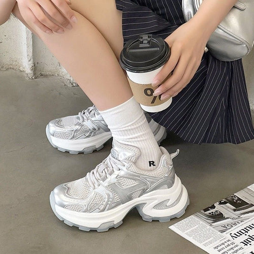 Damen Sportliche Sneakers mit atmungsaktivem Obermaterial und dämpfender Sohle Echo Archiv