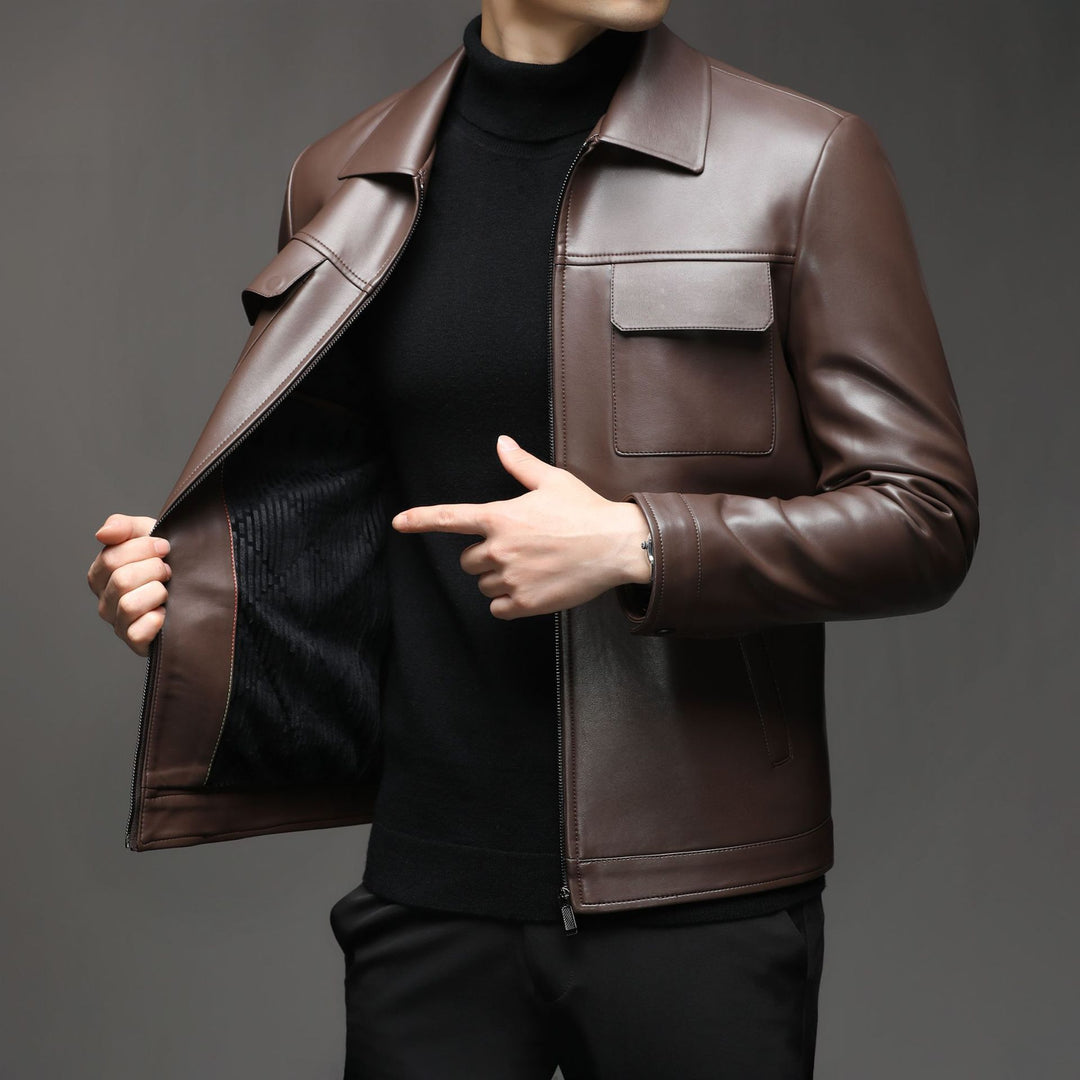 Herren Glatte Lederoptik-Blouson mit Brustklappen und Reißverschluss Echo Archiv