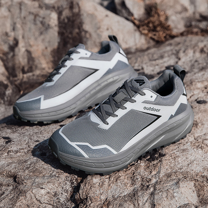 Unisex nan robuster Geländelaufschuh mit stoßdämpfender Zwischensohle und griffiger Profilsohle Echo Archiv