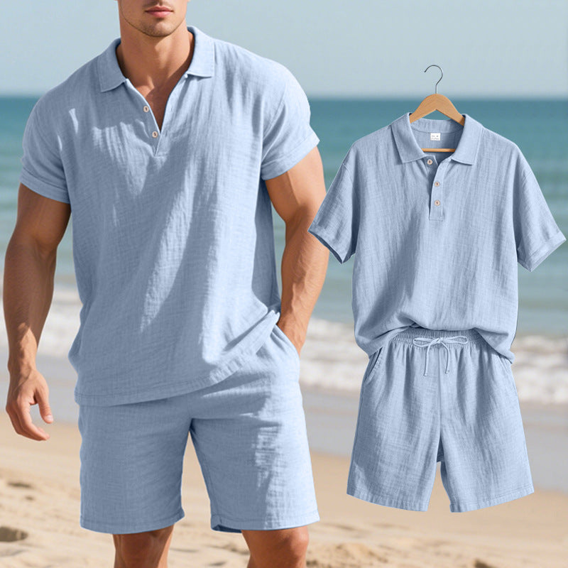 Herren lässiges Sommeroutfit mit Kurzarm-Polo und Shorts Echoarchiv