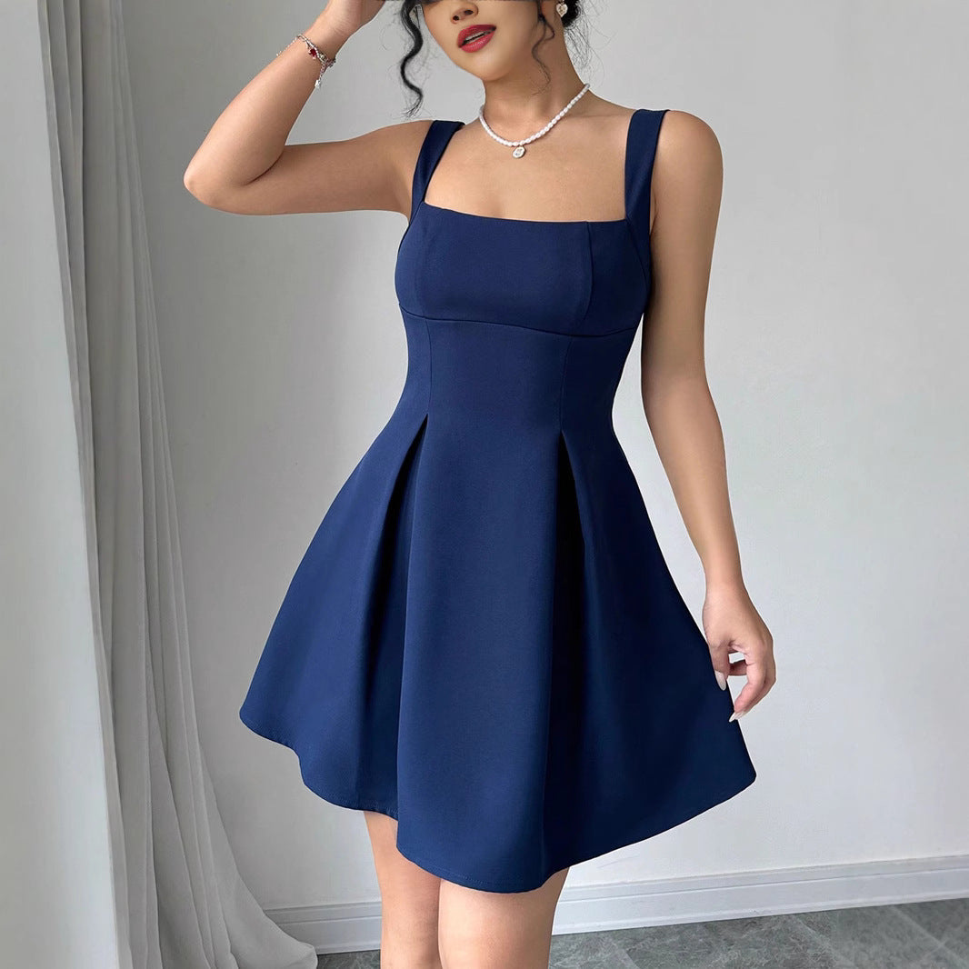 Damen Ballkleid mit quadratischem Ausschnitt und schwingendem Rock Echo Archiv
