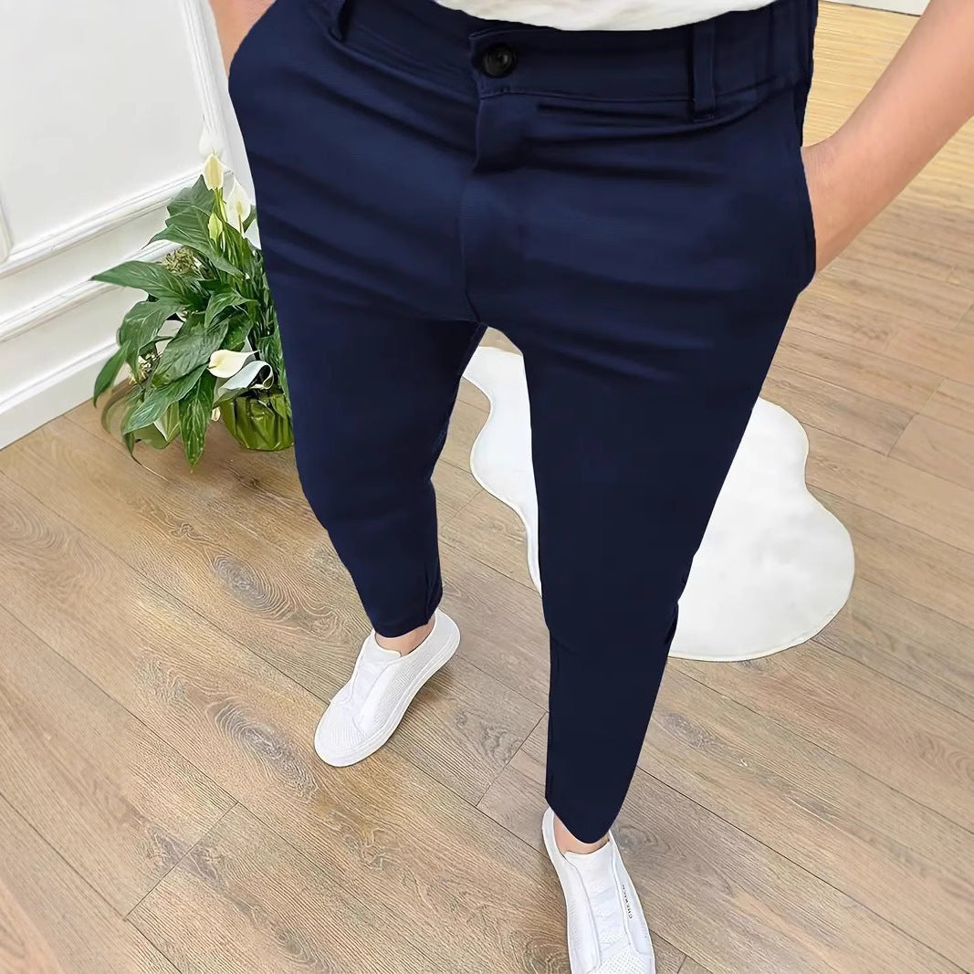 Herren Modische Slim-Fit Hose mit elastischem Bund und praktischen Taschen Echoarchiv