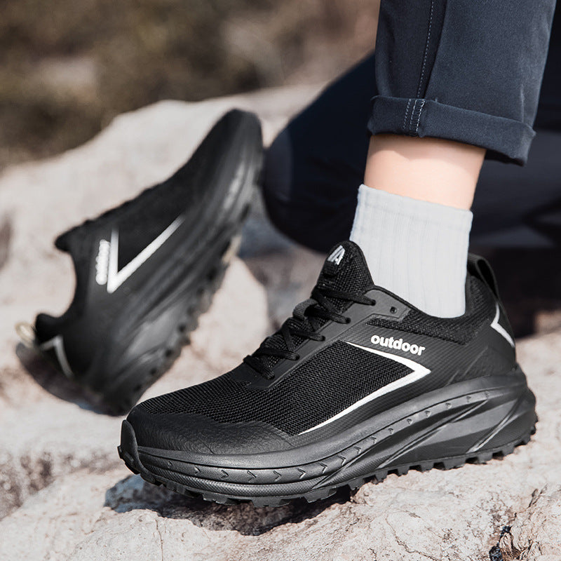Unisex nan robuster Geländelaufschuh mit stoßdämpfender Zwischensohle und griffiger Profilsohle Echo Archiv
