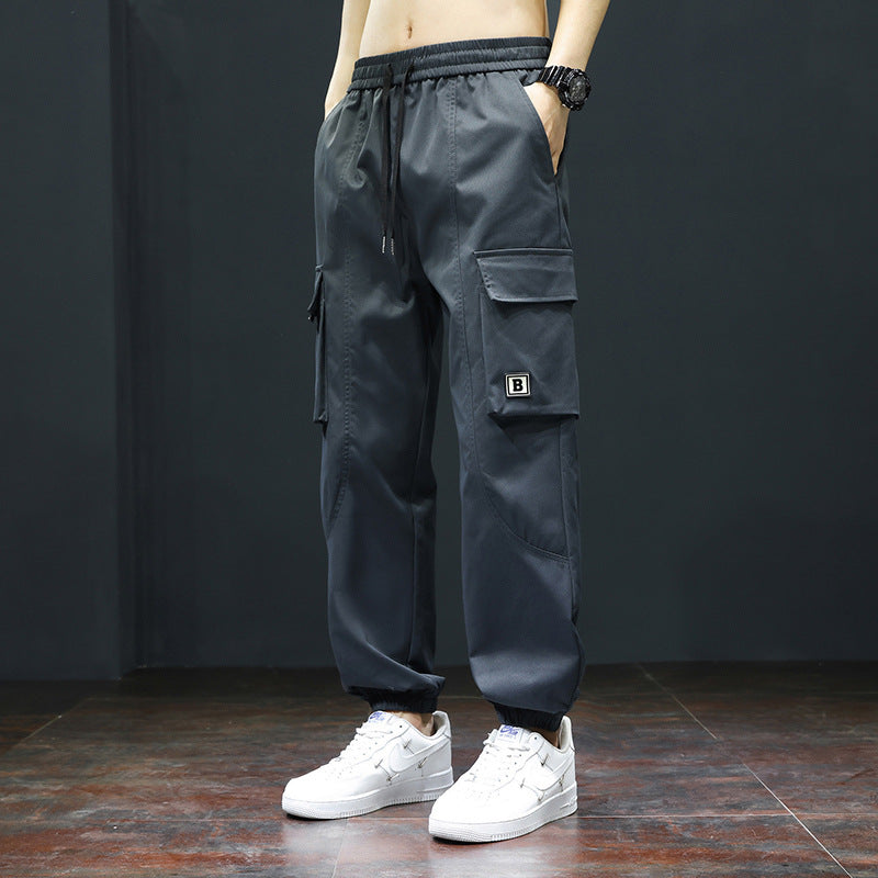 Herren Cargo-Hose mit praktischen Taschen und verstellbarem Bund Echoarchiv