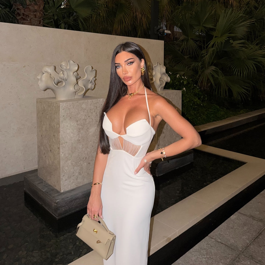 Damen Glamouröses Abendkleid mit tiefem V-Ausschnitt und verführerischen Netzdetails Echo Archiv