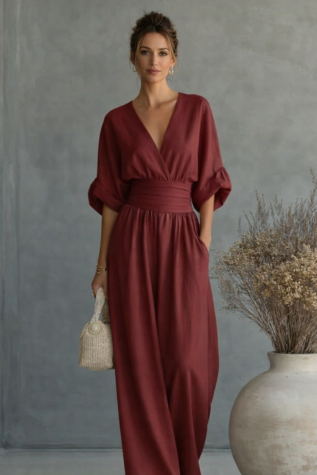 Damen Jumpsuit mit elegantem V-Ausschnitt und weitem Bein Echo Archiv