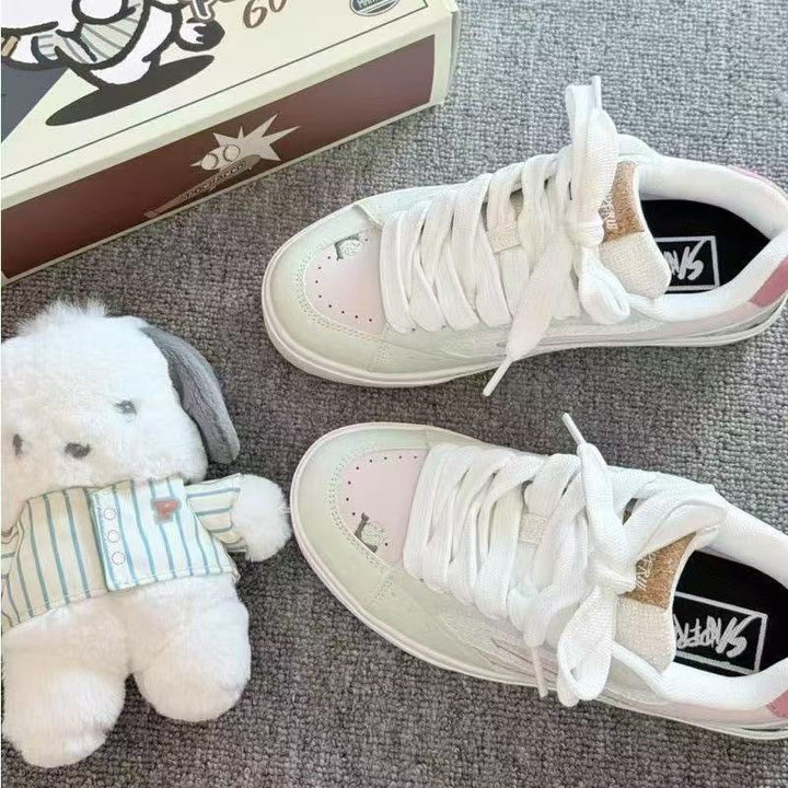 Damen Sportliche Sneakers mit tierischen Motiven und atmungsaktiver Oberflächenstruktur Echo Archiv