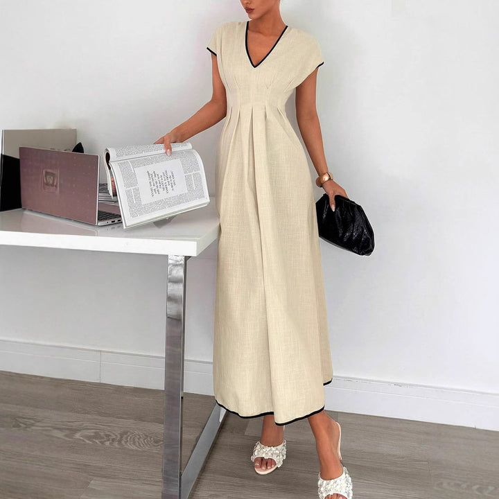 Damen Fließendes Maxikleid mit V-Ausschnitt und schwingendem Rock Echo Archiv