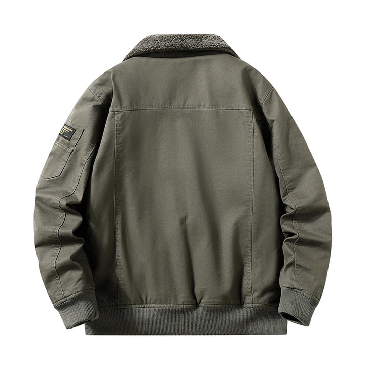 Herren Military-inspirierte Fliegerjacke mit Teddyfutter & Ärmeltasche Echoarchiv