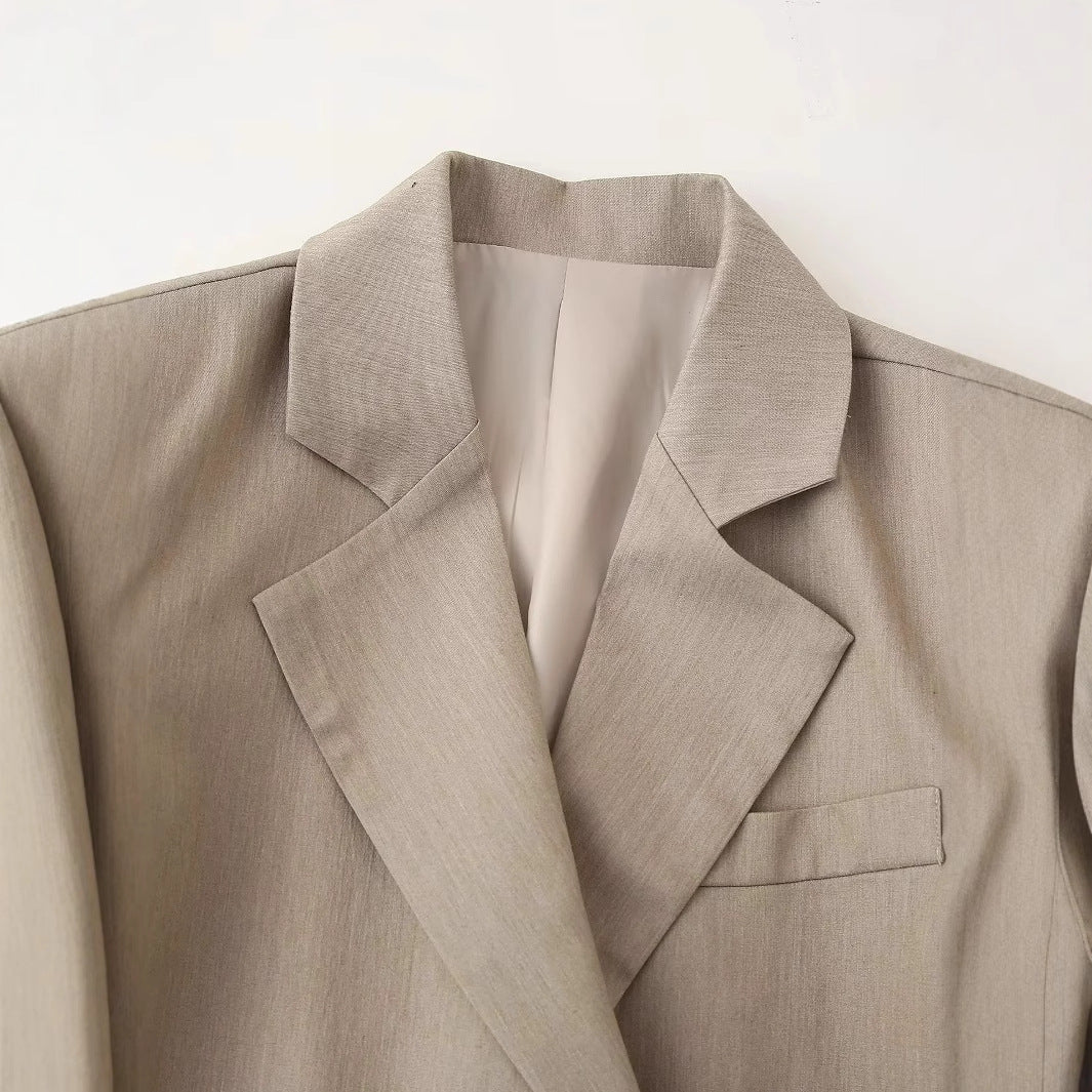 Damen taillierter Doppelreiher-Blazer mit fallendem Revers, innen gefüttert und schmaler Silhouette – Valéne