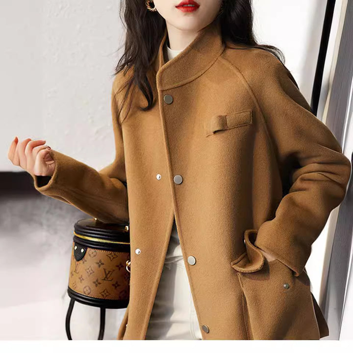 Damen modische Übergangsjacke mit praktischen Taschen Echoarchiv