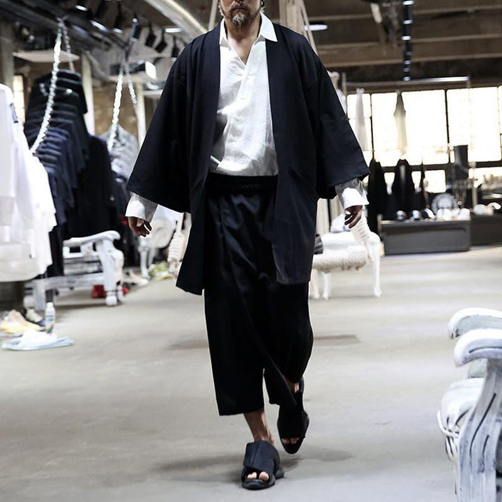 Damen Kimono-Jacke mit modernen Schnitt und praktischen Taschen Echoarchiv