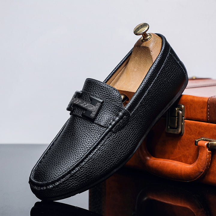 Herren Elegante Mokassins mit Metallverschluss – Tavélo