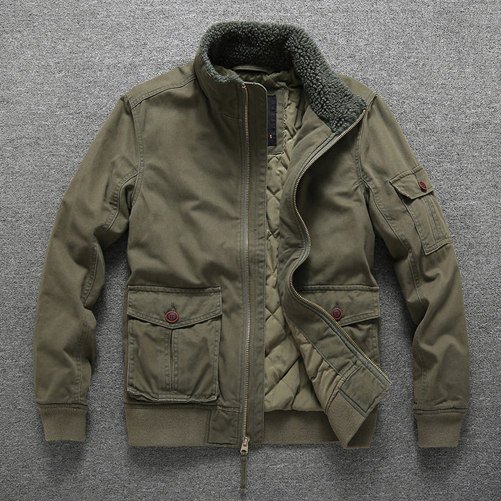 Herren Winter‑Bomberjacke im Field‑Stil mit Teddykragen, gesteppter Isolierung und Utility‑Taschen Echoarchiv