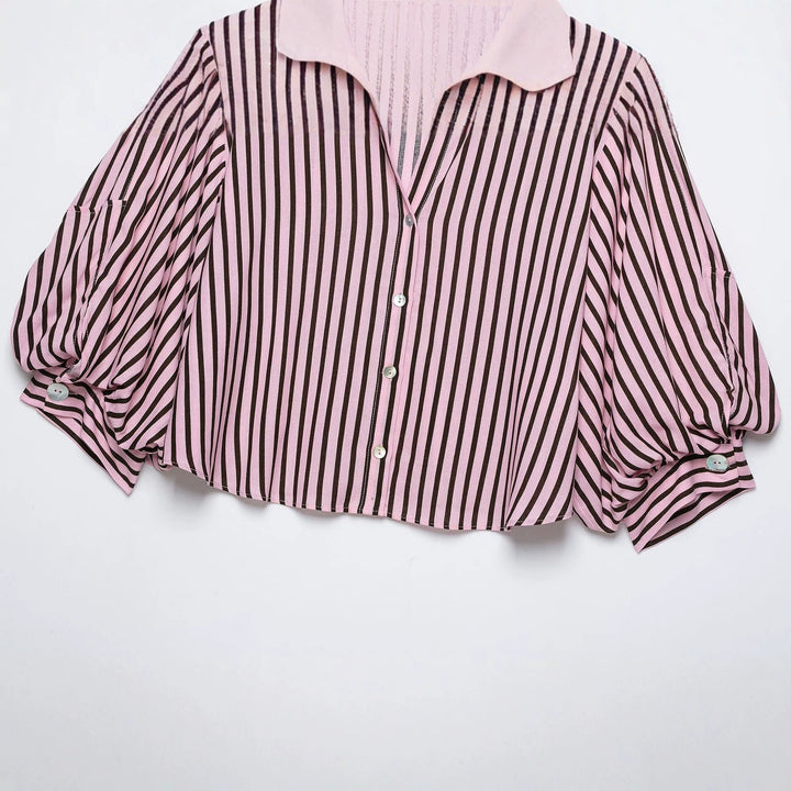 Damen Gestreifte Oversize-Bluse mit Ballonärmeln und durchgehender Knopfleiste Echo Archiv
