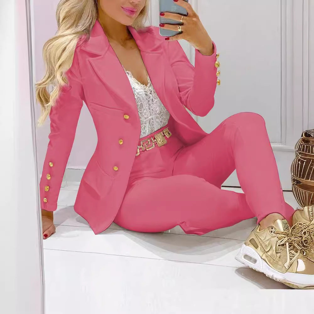 Damen nan tailliertes Doppelreiher-Blazer-Set mit goldknopf-Detail und hochtaillierter Slimhose Echo Archiv