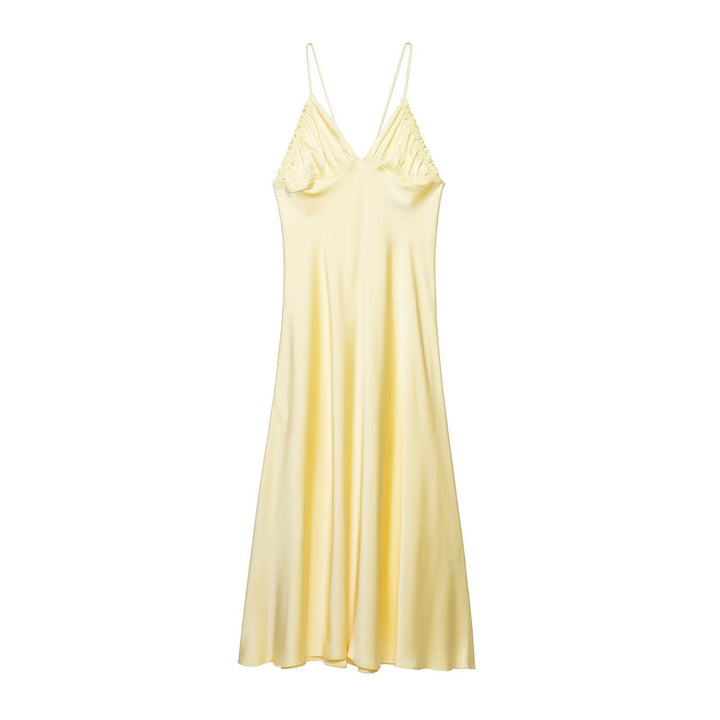 Damen Slipdress mit verführerischem V-Ausschnitt und feinen Rüschendetails Echo Archiv